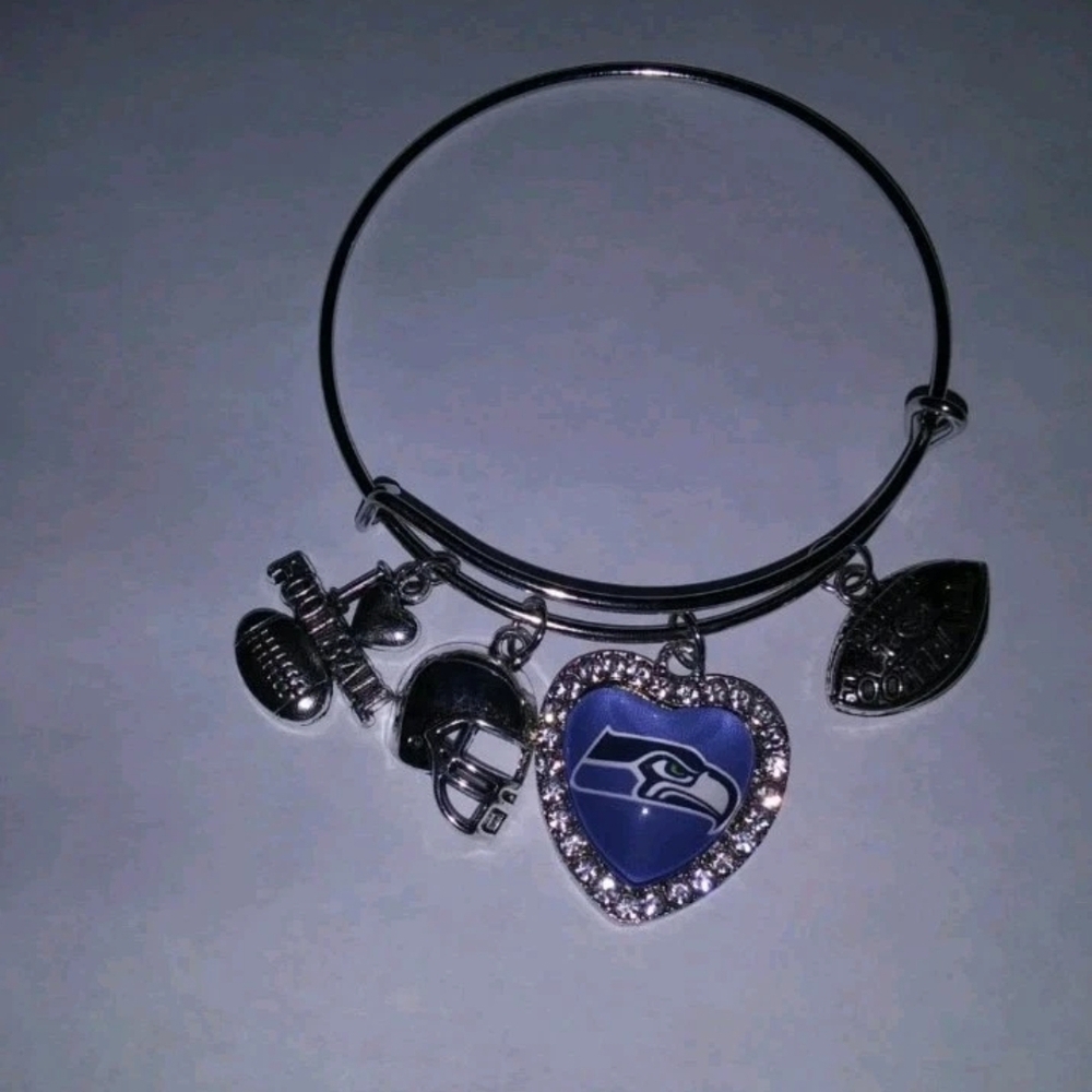 Seatle Seahawks Silver Tone Color Banglr Charm Bracelet with Blue Heart Pendant